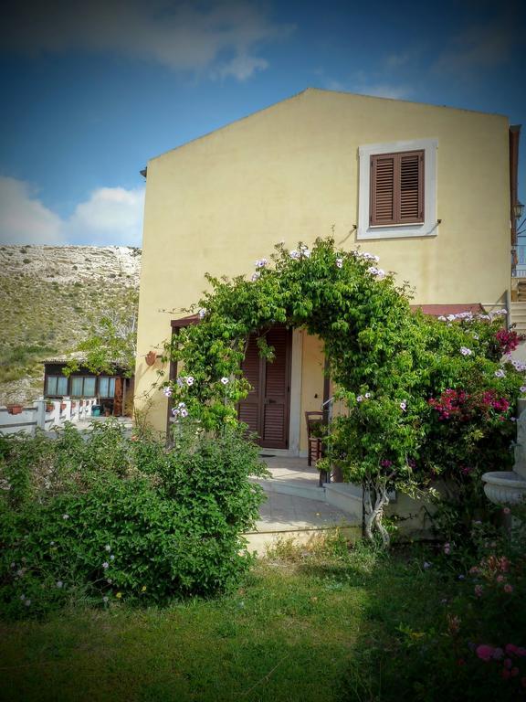 Agriturismo Timpa Del Sole Villa Noto Luaran gambar